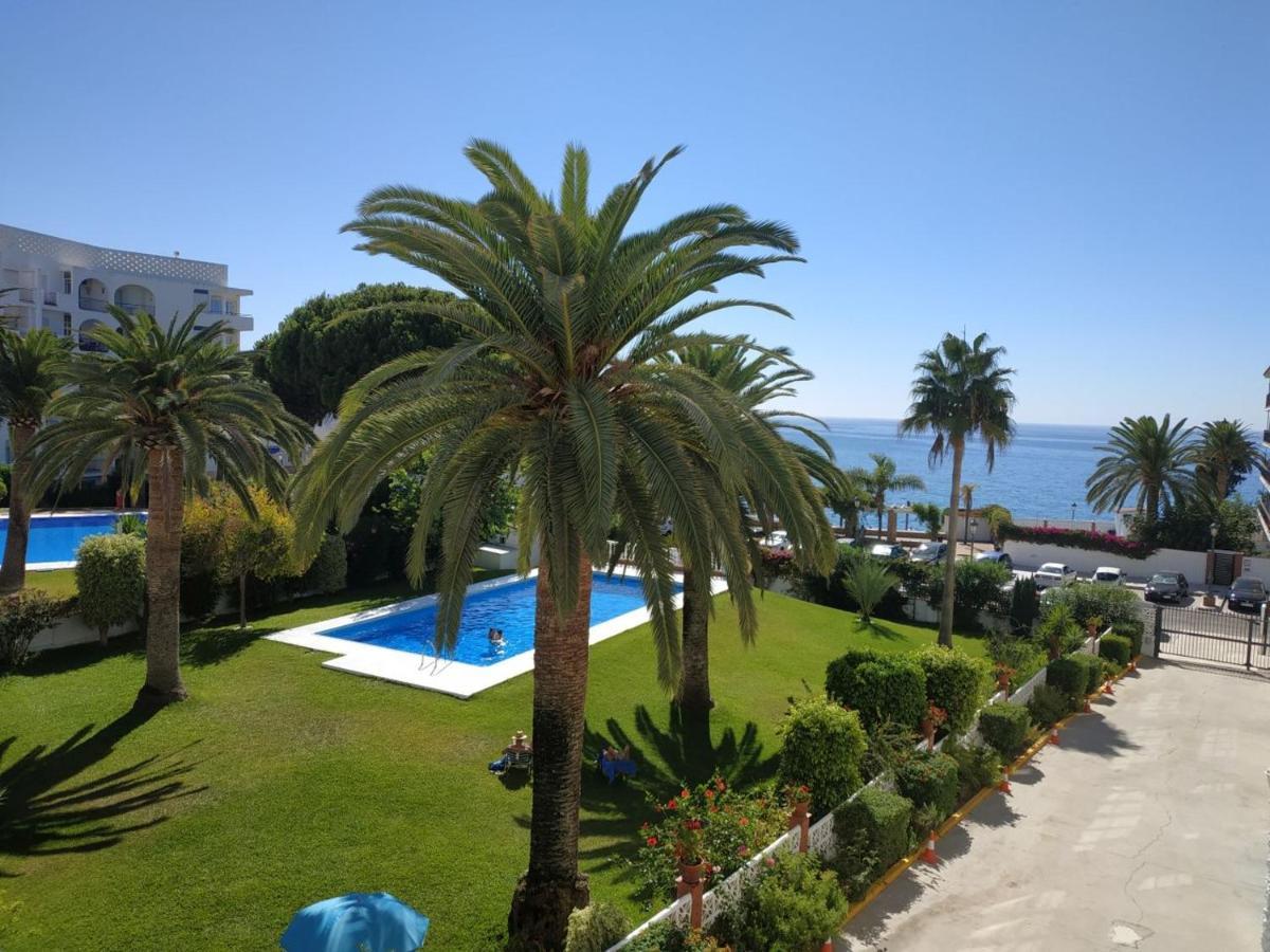 Carabeo I 18 Menyber Apartman Nerja Kültér fotó